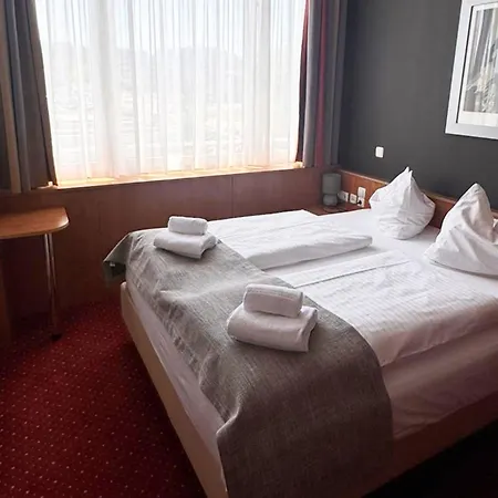 Dormero Express Hotel Pasawa