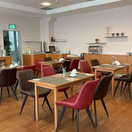 Amedia Express Passau, Trademark Collection By Wyndham פסאו