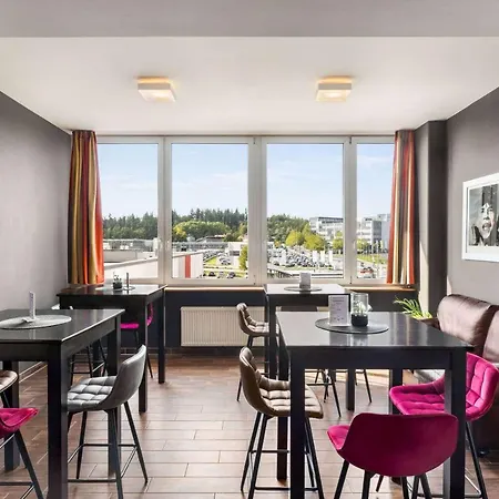 Western Amedia Hotel