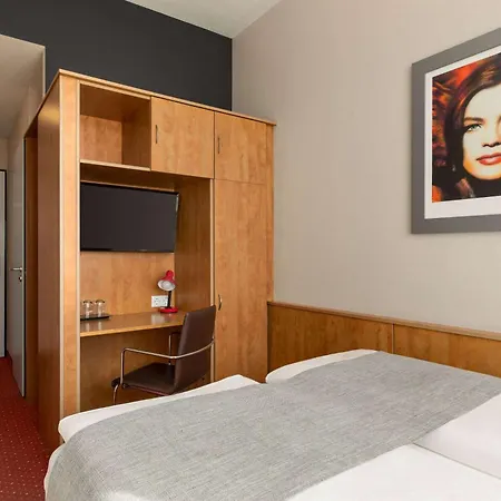 Amedia Express Passau, Trademark Collection By Wyndham פסאו