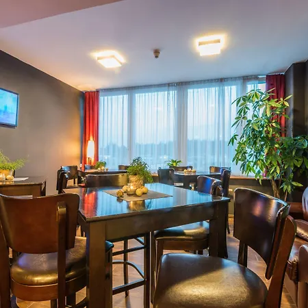 מלון Amedia Express Passau, Trademark Collection By Wyndham פסאו