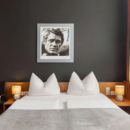 Amedia Express Passau, Trademark Collection By Wyndham פסאו