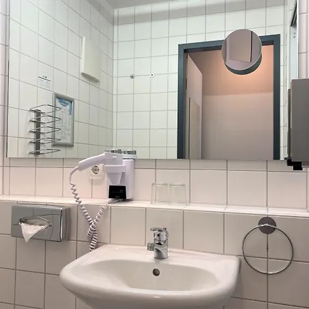 Dormero Express Hotel Passau 4*