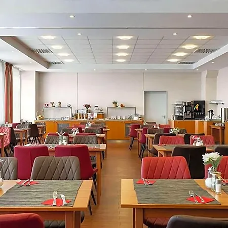 Dormero Express Szálloda Passau